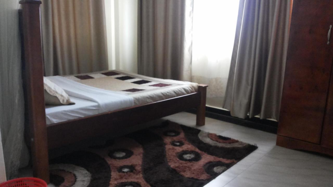 Lira Hotel Good News מראה חיצוני תמונה